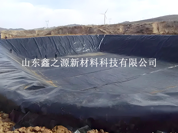 大風天氣下土工膜的鋪設策略：穩(wěn)中求進，安全高效
